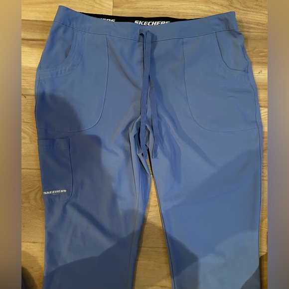 🩺 Sketchers by Barco Women's Scrub Set, Top XL and Pants Large in Ciel Blue - Picture 7 of 16